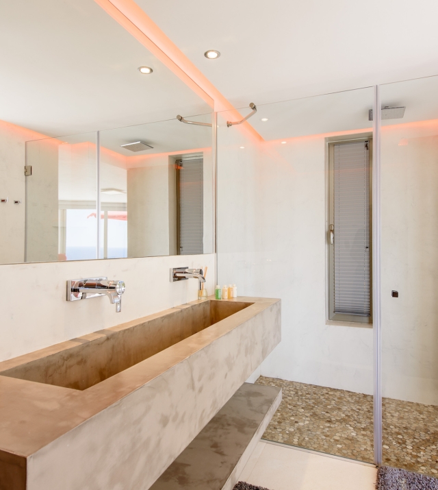 Resa Estates modern villa for sale te koop Cala Tarida Ibiza bathroom.jpg